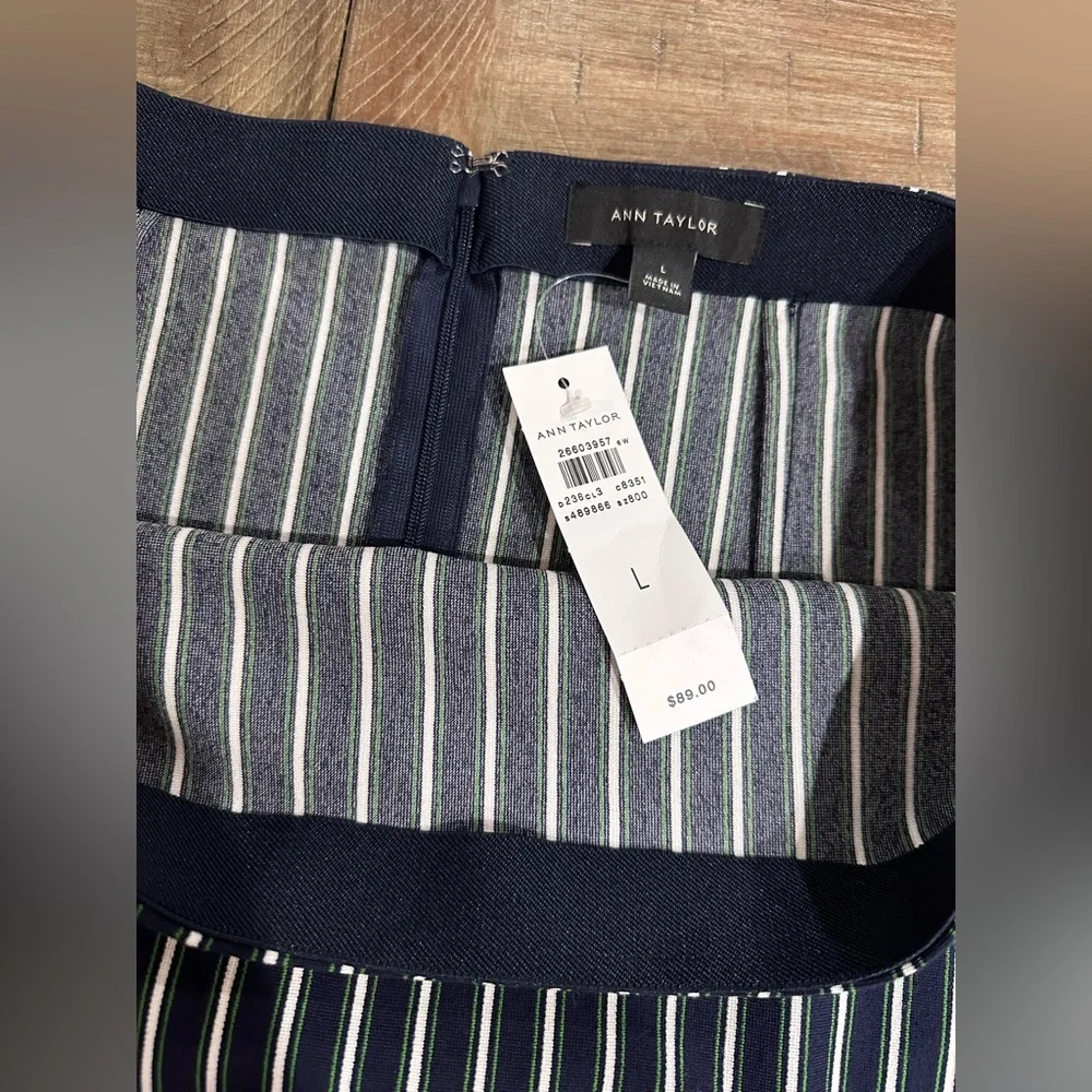 NWT Ann Taylor navy/green/white striped ruffle midi skirt Size Large
